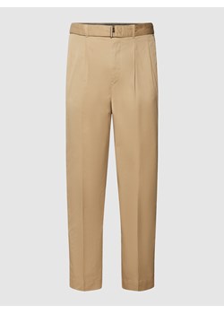Chinosy z paskiem ze sklepu Peek&Cloppenburg  w kategorii Spodnie męskie - zdjęcie 158813743