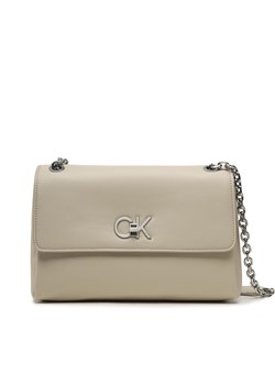 Torebka Calvin Klein Re-Lock Ew Conv Crossbody K60K610749 PEA ze sklepu eobuwie.pl w kategorii Kopertówki - zdjęcie 158927483