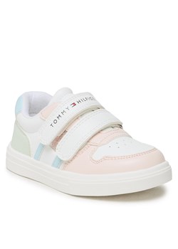 Sneakersy Tommy Hilfiger Flag Low Cut Velcro Sneaker T1A9-32690-1355 S White/Multicolor X256 ze sklepu eobuwie.pl w kategorii Buty sportowe dziecięce - zdjęcie 158928392