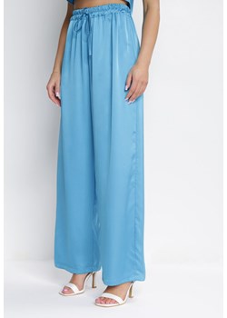 Niebieskie Satynowe Spodnie z Gumką w Pasie i Szerokimi Nogawkami Sohamen ze sklepu Born2be Odzież w kategorii Spodnie damskie - zdjęcie 158968631