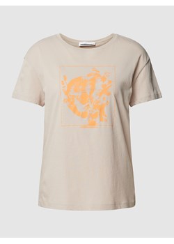 T-shirt z nadrukowanym motywem model ‘NELAA’ ze sklepu Peek&Cloppenburg  w kategorii Bluzki damskie - zdjęcie 158975653