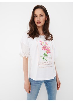 Mohito - T-shirt z ozdobnymi rękawami - biały ze sklepu Mohito w kategorii Bluzki damskie - zdjęcie 159049481