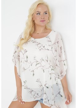 Biała Bluzka w Kwiaty z Ozdobnym Rękawem Typu Nietoperz Lellia ze sklepu Born2be Odzież w kategorii Bluzki damskie - zdjęcie 159100632