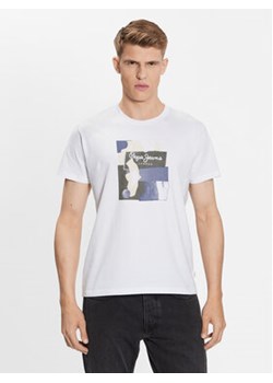 Pepe Jeans T-Shirt Oldwive PM508942 Biały Regular Fit ze sklepu MODIVO w kategorii T-shirty męskie - zdjęcie 159111214