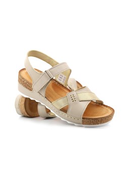 Wygodne sandały damskie na koturnie - Wasak 0620, beżowe ze sklepu ulubioneobuwie w kategorii Sandały damskie - zdjęcie 159131544