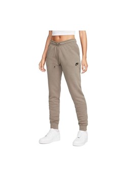 Spodnie dresowe damskie Essentials Pans Nike ze sklepu SPORT-SHOP.pl w kategorii Spodnie damskie - zdjęcie 159162203