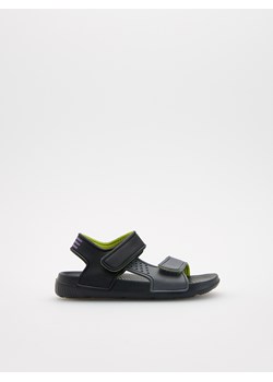 Reserved - Sandały zapinane na rzepy - czarny ze sklepu Reserved w kategorii Sandały dziecięce - zdjęcie 159164054