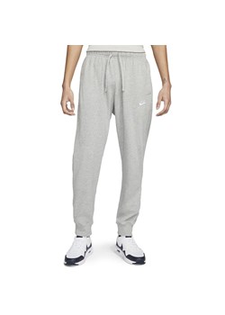 Spodnie Nike NSW Club BV2762-063 - szare ze sklepu streetstyle24.pl w kategorii Spodnie męskie - zdjęcie 159182223
