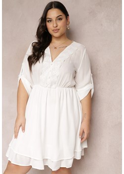 Biała Sukienka Mini z Gumką w Talii i Koronkowymi Wstawkami Kelia ze sklepu Renee odzież w kategorii Sukienki - zdjęcie 159182682
