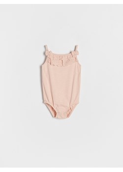 Reserved - Body z ażurowym zdobiniem - kremowy ze sklepu Reserved w kategorii Body niemowlęce - zdjęcie 159234620