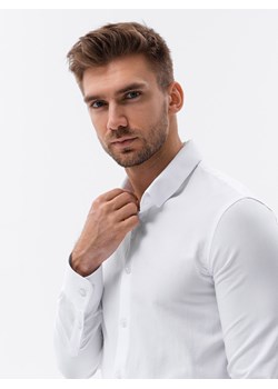 Bawełniana koszula męska z tkaniny w stylu Oxford SLIM FIT - biała V1 K642 ze sklepu ombre w kategorii Koszule męskie - zdjęcie 159264680