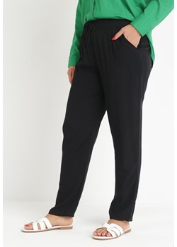 Czarne Materiałowe Spodnie z Gumką w Talii Airiana ze sklepu Born2be Odzież w kategorii Spodnie damskie - zdjęcie 159265551