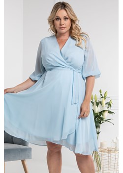 Sukienka pastelowa  szyfonowa kopertowa plus size  NATALY błękitna ze sklepu karko.pl w kategorii Sukienki - zdjęcie 159334012
