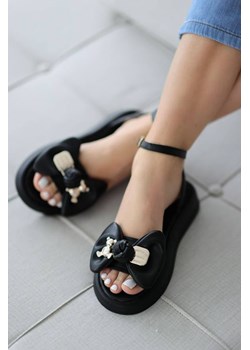 Sandały SOLEDRA BLACK ze sklepu Ivet Shop w kategorii Sandały damskie - zdjęcie 159754911
