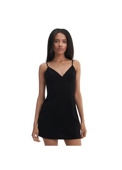 Cropp - Czarna sukienka na ramiączkach - czarny ze sklepu Cropp w kategorii Sukienki - zdjęcie 160038350