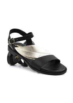 Sandały damskie z ozdobnym liściem - Agxbut 806, czarne ze sklepu ulubioneobuwie w kategorii Sandały damskie - zdjęcie 160138912