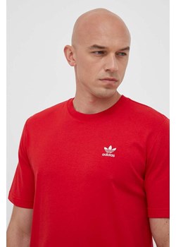 adidas Originals t-shirt bawełniany kolor czerwony z aplikacją ze sklepu ANSWEAR.com w kategorii T-shirty męskie - zdjęcie 160146663