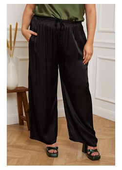 Plus Size Company Spodnie &quot;Kendy&quot; w kolorze czarnym ze sklepu Limango Polska w kategorii Spodnie damskie - zdjęcie 160211794