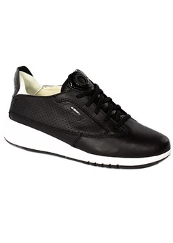 Sneakersy Geox D02HNA 00085 C9999 Black ze sklepu EuroButy.com.pl w kategorii Buty sportowe damskie - zdjęcie 160236460