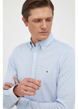 Tommy Hilfiger koszula bawełniana męska kolor niebieski slim z kołnierzykiem button-down ze sklepu ANSWEAR.com w kategorii Koszule męskie - zdjęcie 160319204