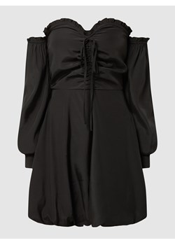 Sukienka z odkrytymi ramionami z dodatkiem wiskozy Lisa-Marie Schiffner x NA-KD ze sklepu Peek&Cloppenburg  w kategorii Sukienki - zdjęcie 160567574