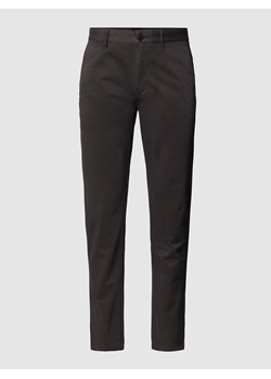 Chinosy o kroju tapered fit z dodatkiem streczu ze sklepu Peek&Cloppenburg  w kategorii Spodnie męskie - zdjęcie 160571942