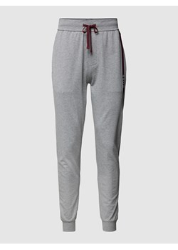 Spodnie dresowe z detalem w paski model ‘Authentic Pants’ ze sklepu Peek&Cloppenburg  w kategorii Spodnie męskie - zdjęcie 160605163