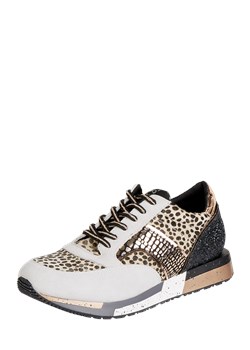 Sneakersy ze skóry welurowej ze sklepu Peek&Cloppenburg  w kategorii Buty sportowe damskie - zdjęcie 160637973
