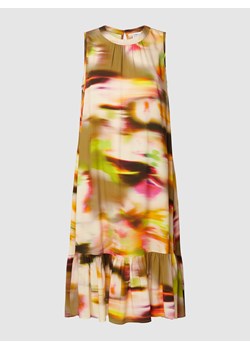 Sukienka o długości do kolan z wiskozy ze wzorem na całej powierzchni model ‘Blurry’ ze sklepu Peek&Cloppenburg  w kategorii Sukienki - zdjęcie 160711872