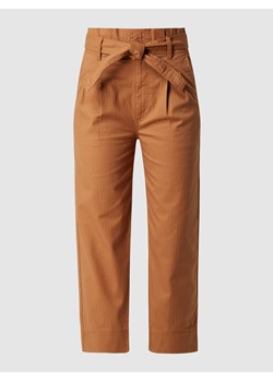 Spodnie typu paperbag z dodatkiem streczu o skróconym kroju ze sklepu Peek&Cloppenburg  w kategorii Spodnie damskie - zdjęcie 160744482
