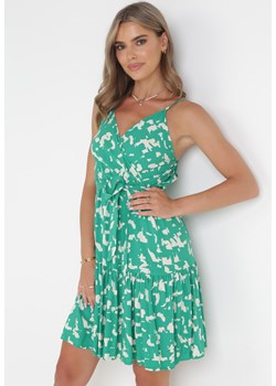 Zielona Wiskozowa Sukienka Mini na Ramiączkach z Gumką w Pasie Bloonits ze sklepu Born2be Odzież w kategorii Sukienki - zdjęcie 160802683