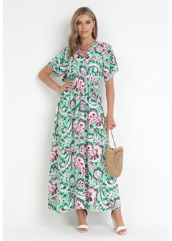 Zielona Rozkloszowana Sukienka Maxi z Kopertowym Dekoltem i Gumkami w Pasie  Leonya ze sklepu Born2be Odzież w kategorii Sukienki - zdjęcie 160830541
