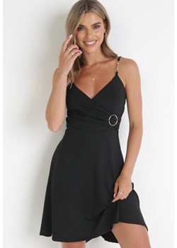 Czarna Sukienka z Klamrą na Ramiączkach Ozdobionych Łańcuszkami Kirenthya ze sklepu Born2be Odzież w kategorii Sukienki - zdjęcie 160907474