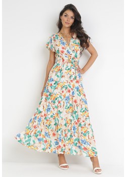 Beżowa Rozkloszowana Sukienka z Gumką w Talii i Kopertowym Dekoltem Aminetta ze sklepu Born2be Odzież w kategorii Sukienki - zdjęcie 160955720
