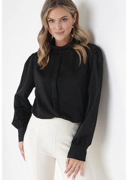 Czarna Bluzka ze Stójką i Długim Rękawem Traselle ze sklepu Born2be Odzież w kategorii Bluzki damskie - zdjęcie 161042351