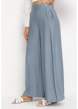 Niebieskie Szerokie Spodnie z Gumką w Pasie i Kieszeniami przy Biodrach Boulia ze sklepu Born2be Odzież w kategorii Spodnie damskie - zdjęcie 161186570