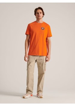 Sinsay - Koszulka z naszywką - pomarańczowy ze sklepu Sinsay w kategorii T-shirty męskie - zdjęcie 161207514