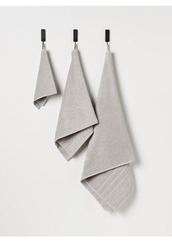 Sinsay - Ręcznik bawełniany - szary ze sklepu Sinsay w kategorii Ręczniki - zdjęcie 161208094