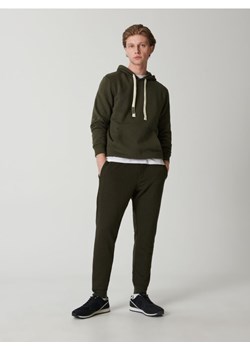 Sinsay - Spodnie dresowe jogger - khaki ze sklepu Sinsay w kategorii Spodnie męskie - zdjęcie 161209213