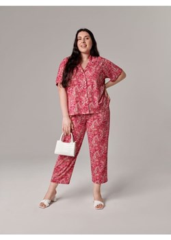 Sinsay - Spodnie ze wzorem - różowy ze sklepu Sinsay w kategorii Spodnie damskie - zdjęcie 161211481