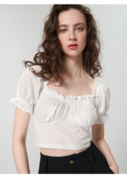 Sinsay - Crop top ażurowy - biały ze sklepu Sinsay w kategorii Bluzki damskie - zdjęcie 161212382