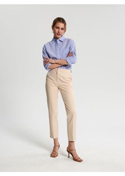 Sinsay - Spodnie slim - kremowy ze sklepu Sinsay w kategorii Spodnie damskie - zdjęcie 161212490