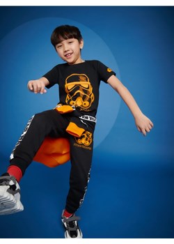 Sinsay - Spodnie dresowe jogger Star Wars - czarny ze sklepu Sinsay w kategorii Spodnie chłopięce - zdjęcie 161213802