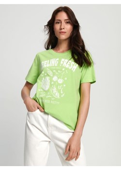 Sinsay - Koszulka z nadrukiem - zielony ze sklepu Sinsay w kategorii Bluzki damskie - zdjęcie 161213910