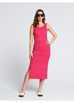Sinsay - Sukienka midi - różowy ze sklepu Sinsay w kategorii Sukienki - zdjęcie 161214223