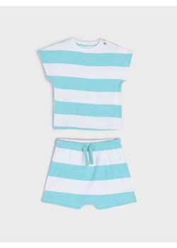 Sinsay - Komplet: koszulka i szorty - wielobarwny ze sklepu Sinsay w kategorii Komplety niemowlęce - zdjęcie 161214704
