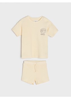Sinsay - Komplet: koszulka i szorty - Inny ze sklepu Sinsay w kategorii Komplety niemowlęce - zdjęcie 161214882