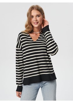 Sinsay - Sweter w paski - wielobarwny ze sklepu Sinsay w kategorii Swetry damskie - zdjęcie 161215831