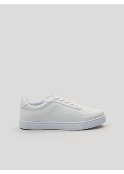 Sinsay - Sneakersy - biały ze sklepu Sinsay w kategorii Trampki damskie - zdjęcie 161217501