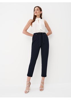 Mohito - Eleganckie joggery - granatowy ze sklepu Mohito w kategorii Spodnie damskie - zdjęcie 161246993